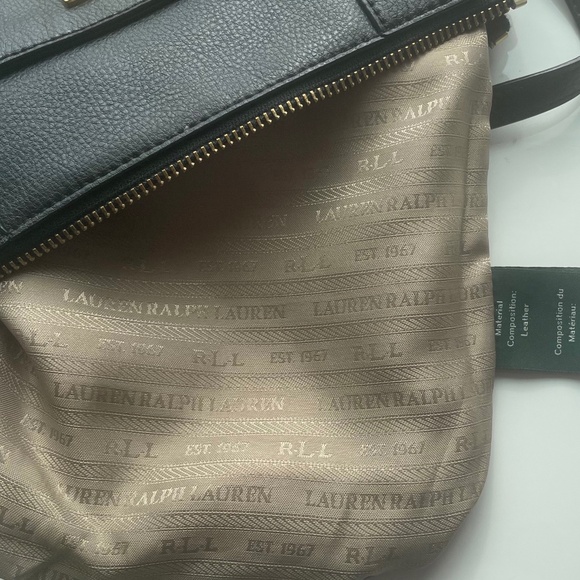 LRL Leather crossbody shoulder bag | Black - Picture 13 of 16